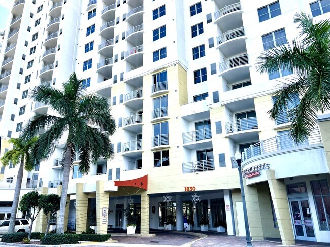 Building Photo - 1830 Radius Dr
