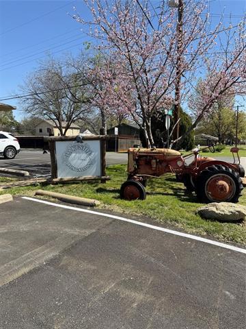 Foto del edificio - 1705 Chris Craft Dr