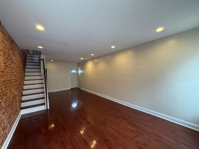 Building Photo - Single Family Home in Brewerytown