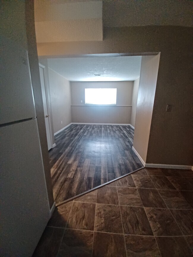 Foto del edificio - 3303 Cassidy Rd