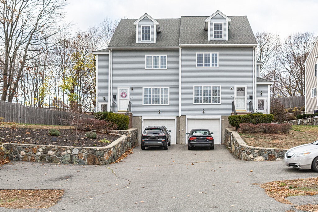 43 St, Wakefield, MA 01880 Townhome Rentals in Wakefield MA