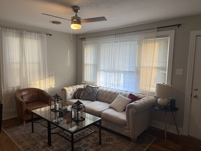 Foto del edificio - 1604 Savannah Ave