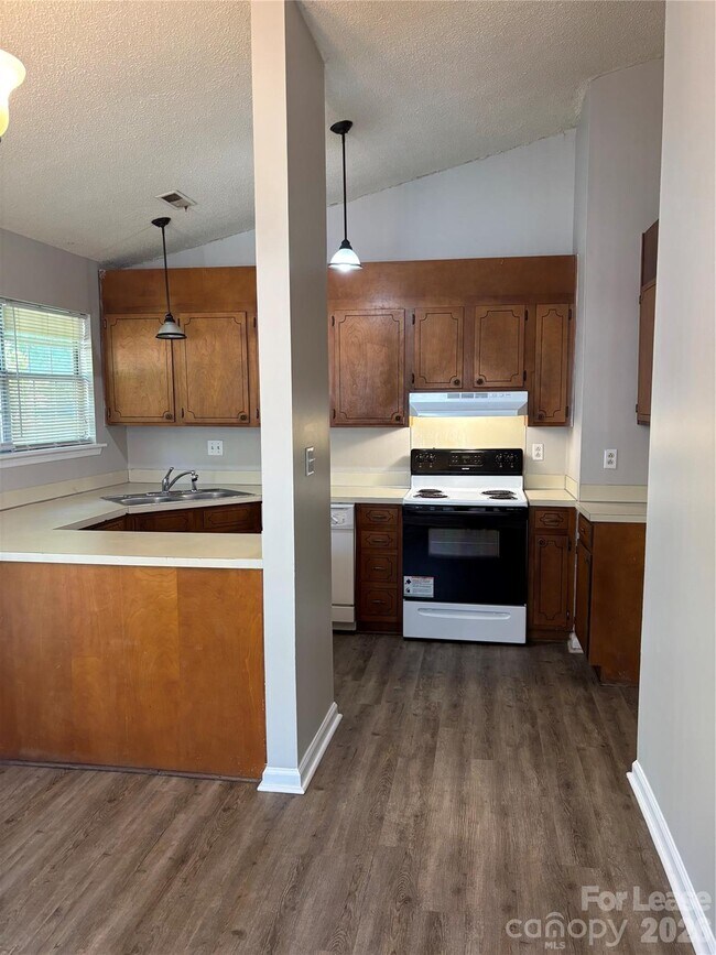 Foto del edificio - 6714 Marston Ct