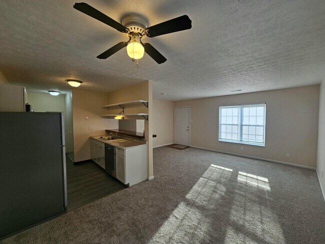 Foto del edificio - 2446 Winding Hills Ct