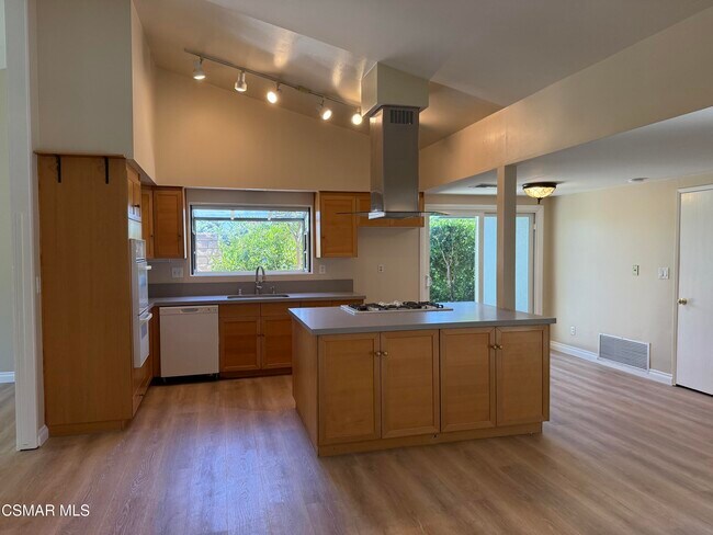 Foto del edificio - 22357 Liberty Bell Rd