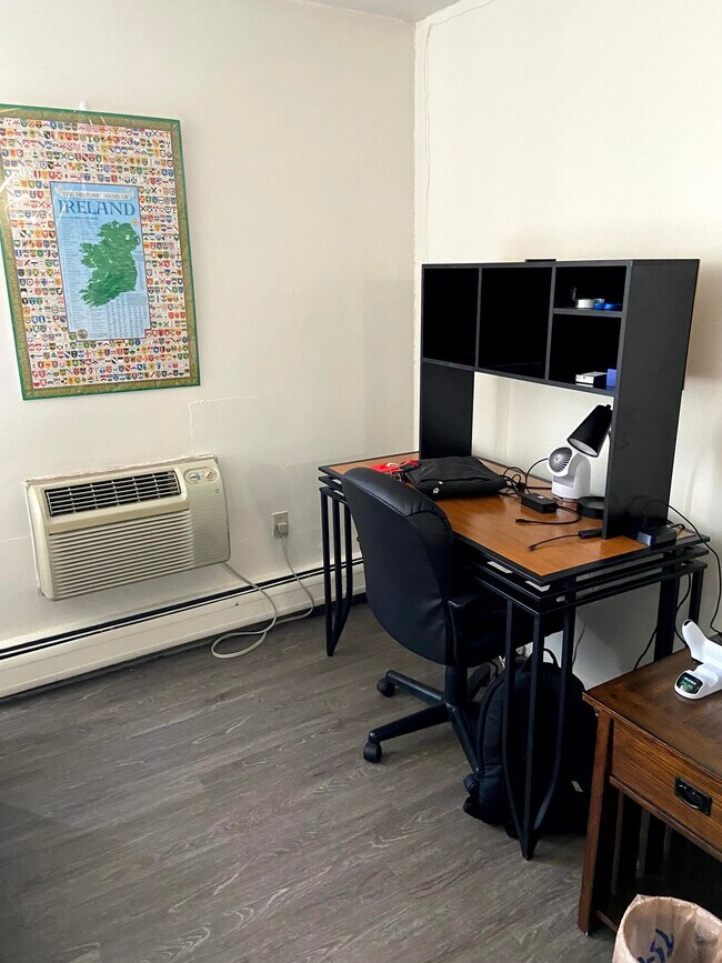 Desk and hutch included - 255 Delta St