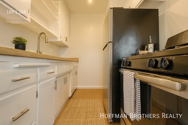 Foto del edificio - 3005 Normandie Ave