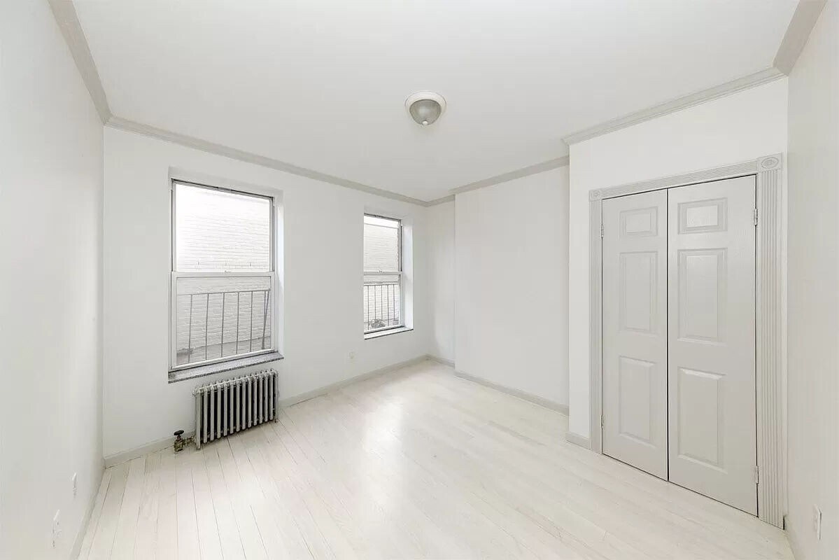Primary Photo - 552 Broome Street