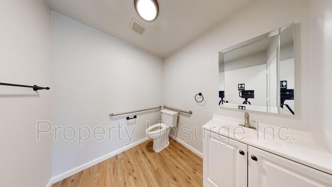 Building Photo - 3462 Bechelli Ln