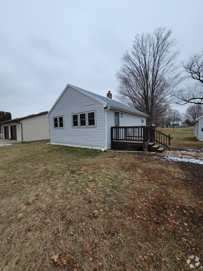 Apartments For Rent in Lamont IA with Garages 1 Rentals