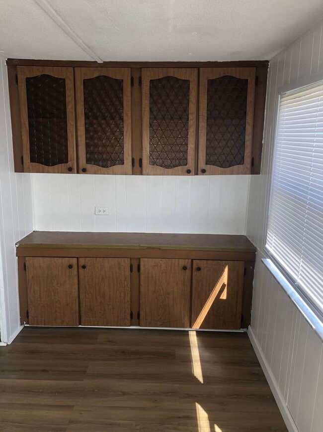 Photo - 12300 Phillips Ln Apartment