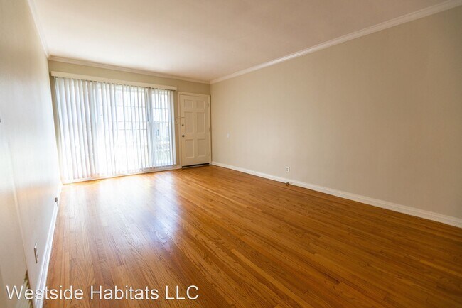 Building Photo - 1 br, 1 bath Apartment - 410 Veteran Avenue