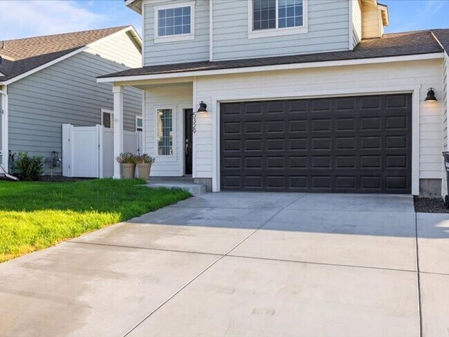 Building Photo - 5329 Remington Dr