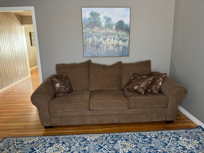 Sala de estar 1 - 2403 38th St
