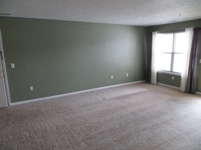 Foto del edificio - 1567 Oakfield Dr