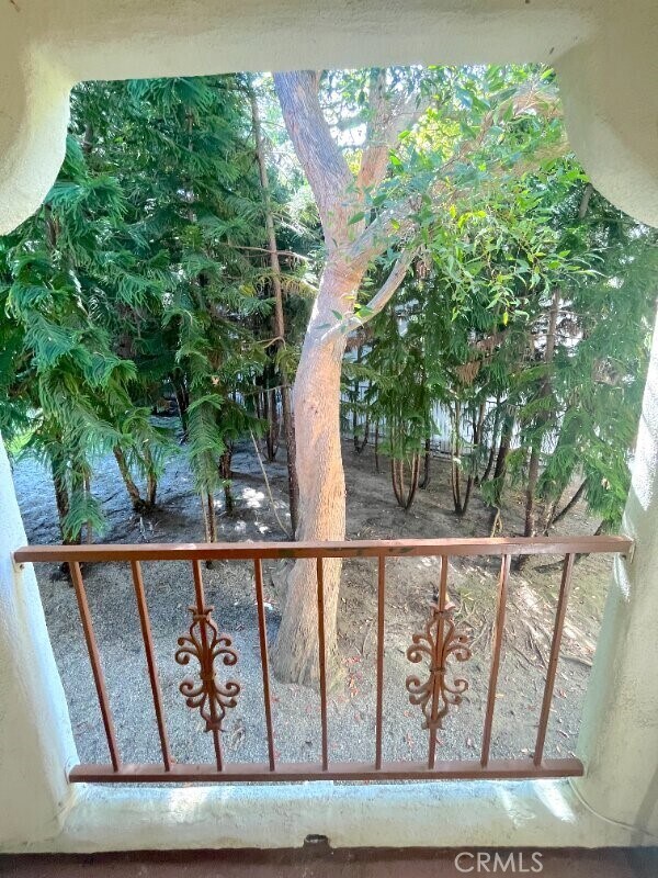 Building Photo - 248 W Avenida Palizada