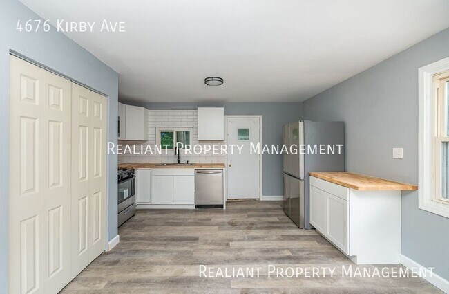 Foto del edificio - 4676 Kirby Ave
