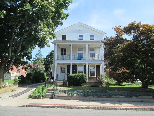 Building Photo - 179 Valley St