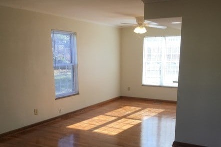 Building Photo - 2073 Ridgeview Rd