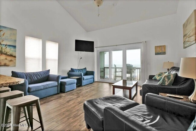 Foto del edificio - 918 N New River Dr