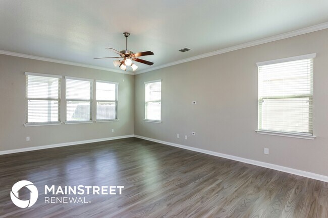 Foto del edificio - 8423 Cedar Meadows