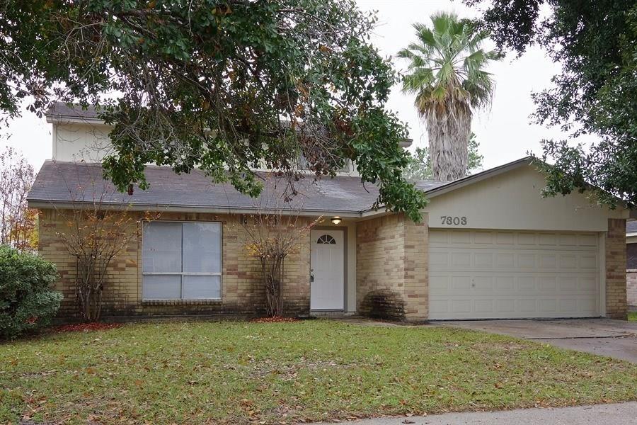Primary Photo - 7303 Log Cradle Dr