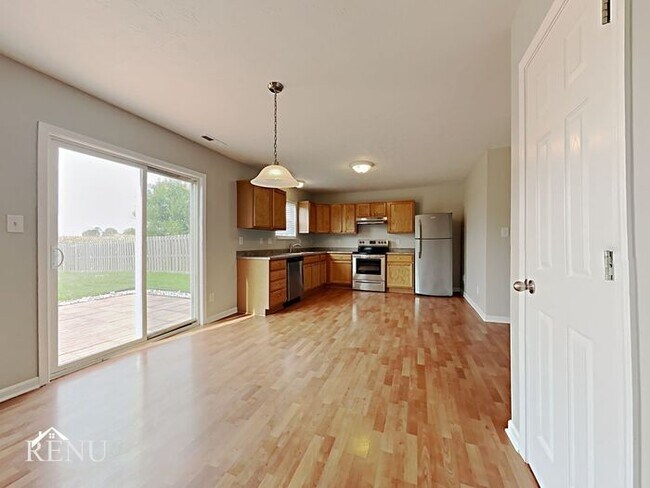 Building Photo - 17352 Tilbury Way