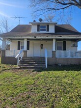 Building Photo - 2542 W High St