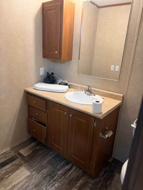 Foto del edificio - 2606 Lincoln Wy NW