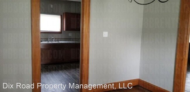 Building Photo - 3 br, 1.5 bath House - 1007 Bellaire Avenue,