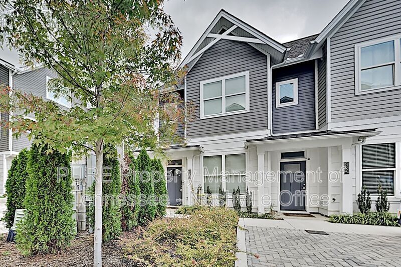 Foto principal - 430 Merritt Ave