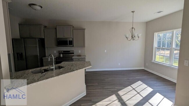 Foto del edificio - 222 Courage Wy