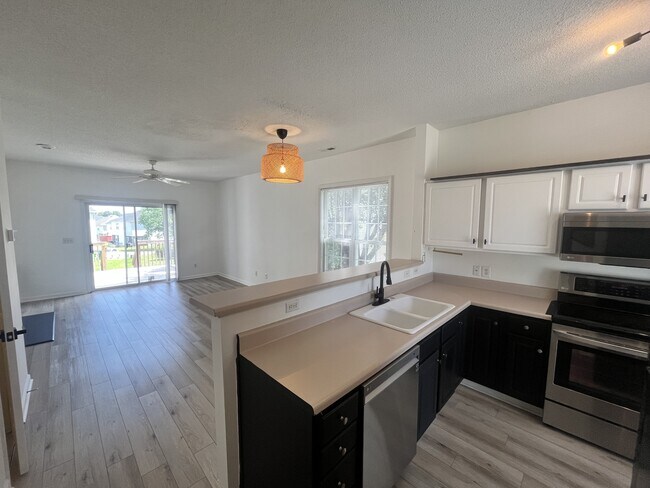 Foto del edificio - 5375 Cog Hill Ct