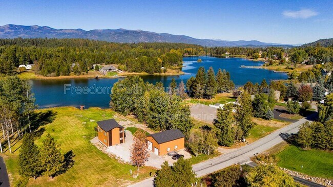 Foto del edificio - 925 Comeback Bay Ln