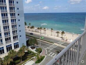 Building Photo - 209 N Fort Lauderdale Beach Blvd