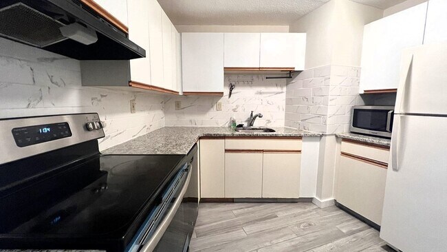 Foto del edificio - 90 Quincy Shore Dr