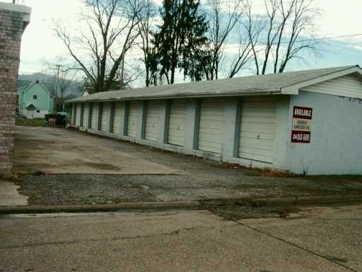 Building Photo - 103 Hudson St