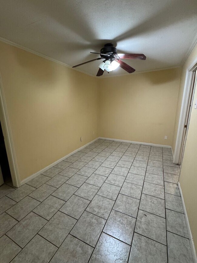 Foto del edificio - Spacious Speegleville Home