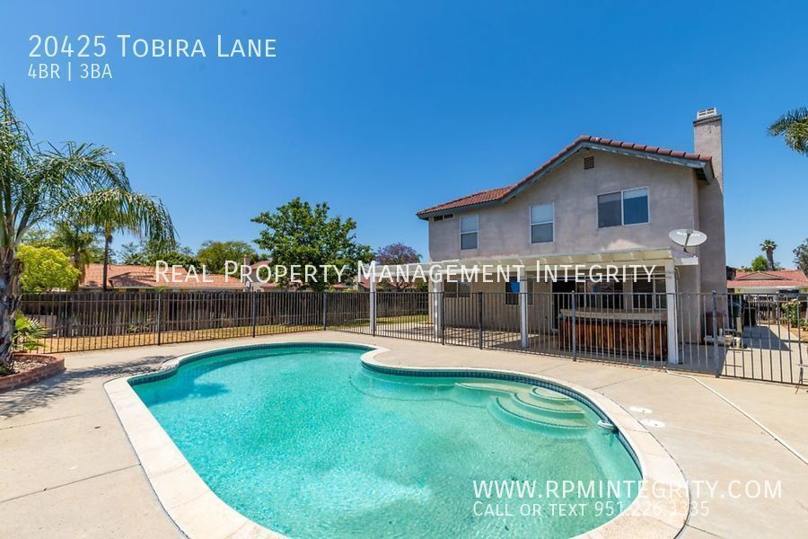 Orangecrest Pool Home! House for Rent in Riverside, CA