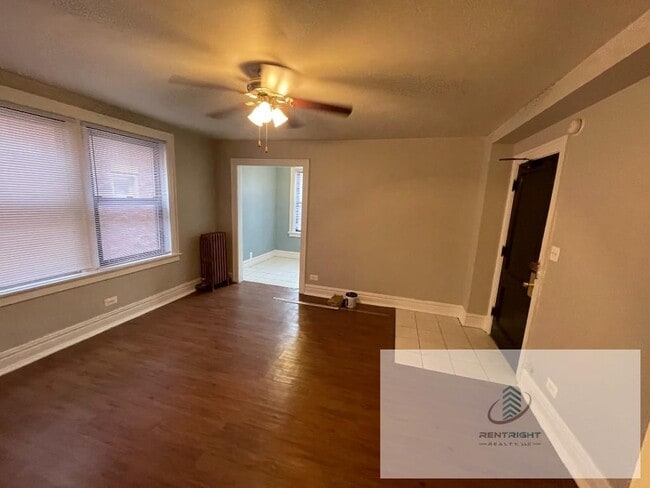 Foto del edificio - 4236 N Broadway