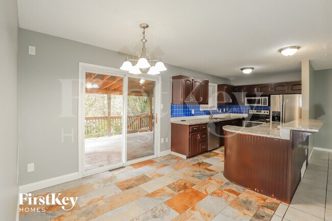 Building Photo - 5013 NW Woody Creek Ln