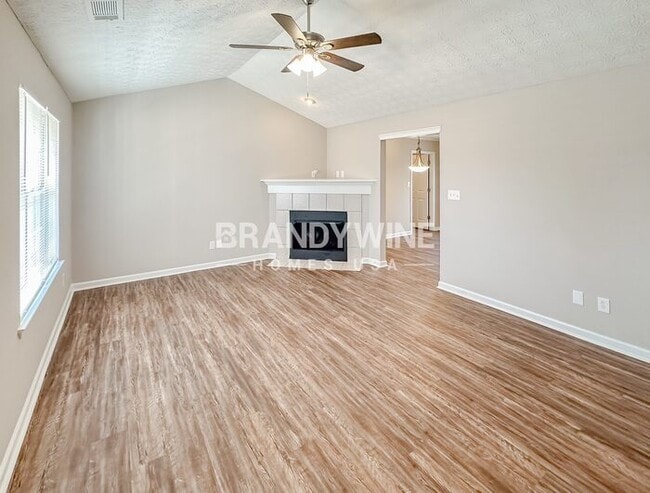 Building Photo - 117 Floresta Dr