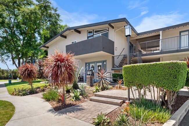 Foto del edificio - Park Del Amo Apartments