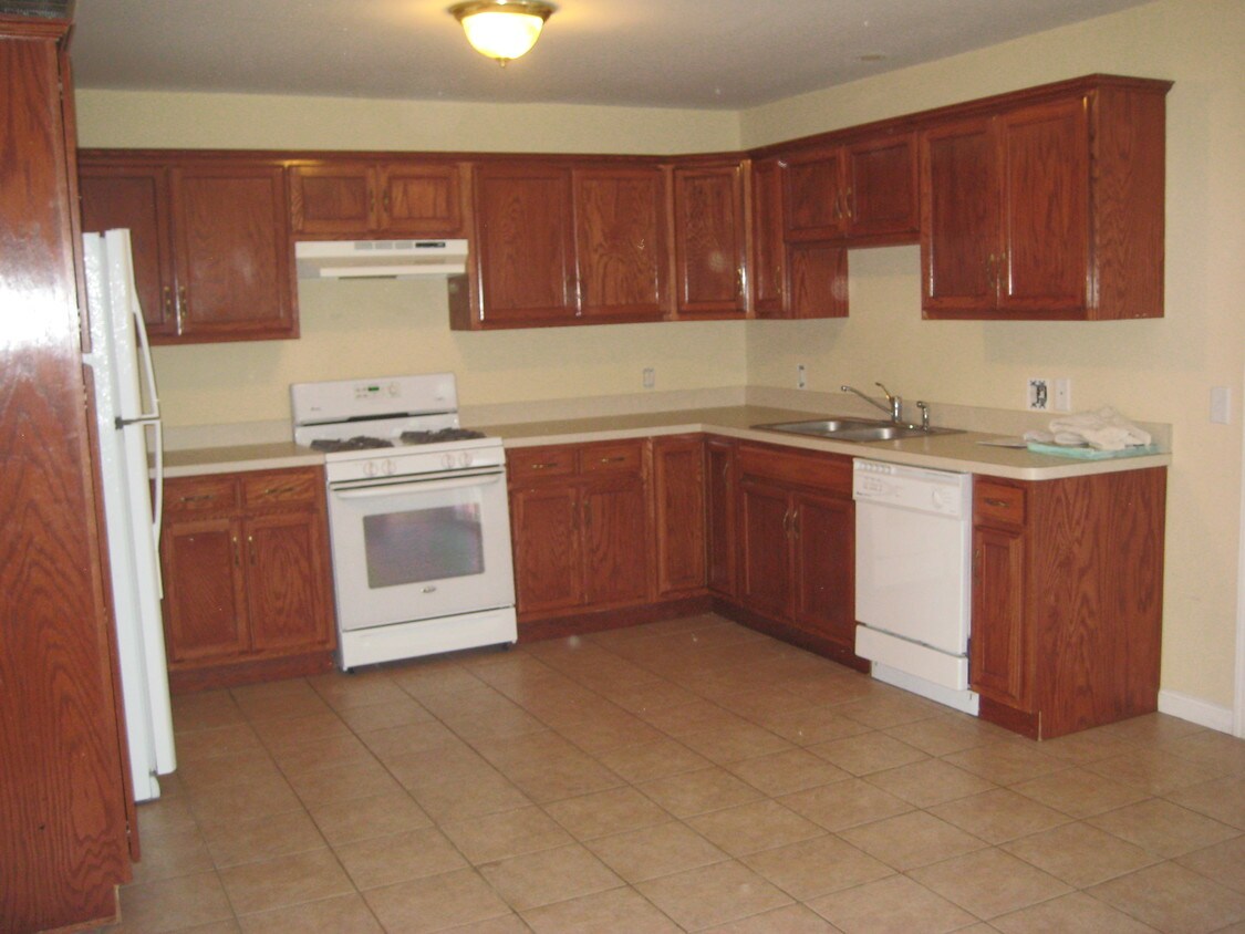 Foto del interior - 1104-1100 Beauchamp Ave