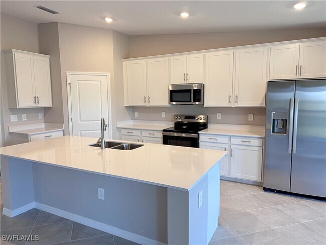 Foto del edificio - 14231 Heritage Landing Blvd