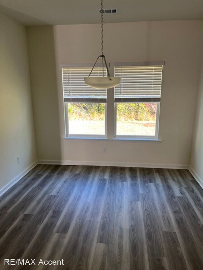 Foto del edificio - 3 br, 2 bath House - 429 Beecher Dr.
