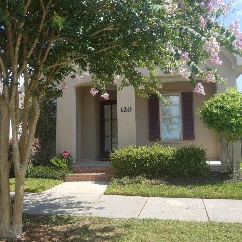 120 Stonehurst Drive, Youngsville, LA 70592 House Rental in