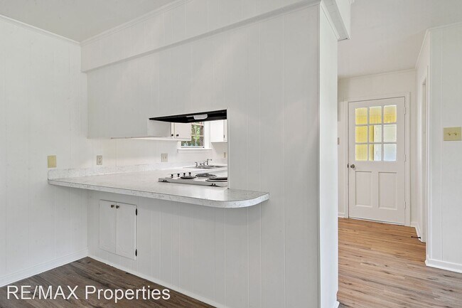 Foto del edificio - 3 br, 2 bath House - 16625 Tiger Bend Road