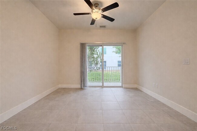 Foto del edificio - 3221 SW 8th Pl