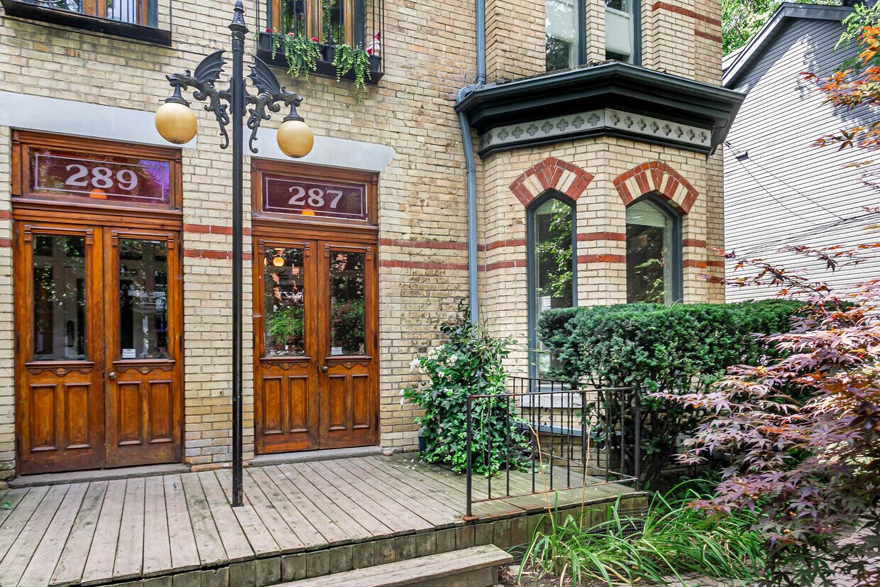 Photo principale - 287 Carlton St.